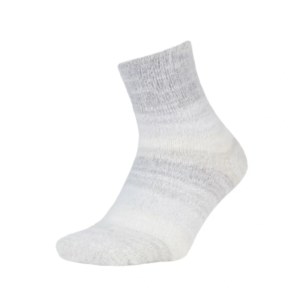 Northeast Outfitters Women’s Aloe Infused Cozy Cabin Socks - Mink Marl Crew